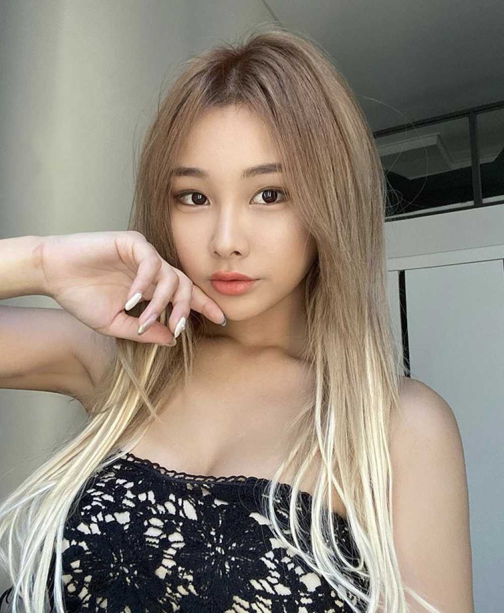 Keira Des - 23 Malaysia