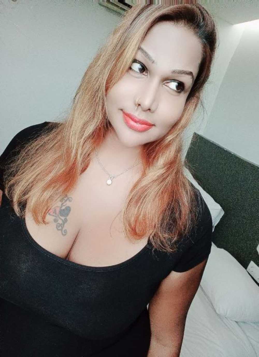 Priya - 25 Malaysia